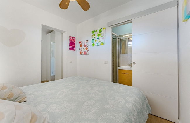 Delicious Los Cristianos,achacay,2bdr & 2bathr Beach Close Wifi Free - Foto 14