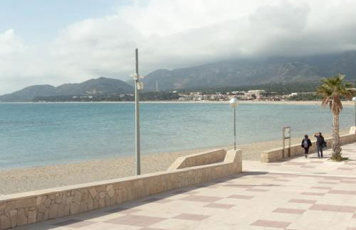 Apartamento céntrico a segunda línea de playa - Foto 24