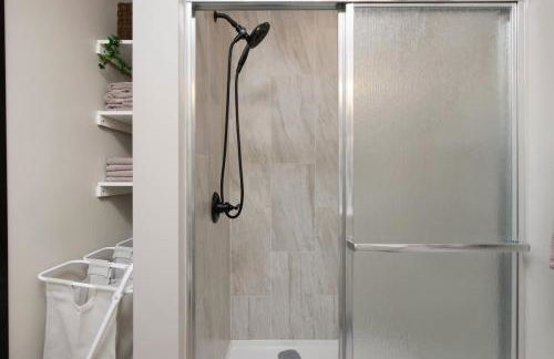 Modernized Historical Home in Downtown Medina with Hot Tub - Foto 51