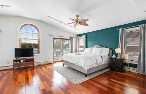 Oasis by the Bay - Waterfront Heated Pool Hot Tub - Foto 24