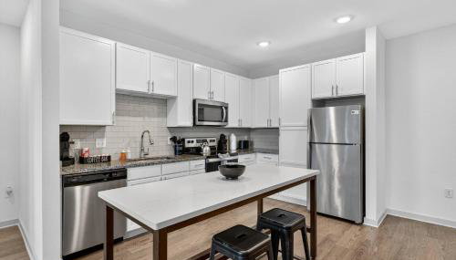 Nice 2 BR Apt|King Bed|Pool |Gym|Clse 2 Beach/Mayo - Foto 4, Other