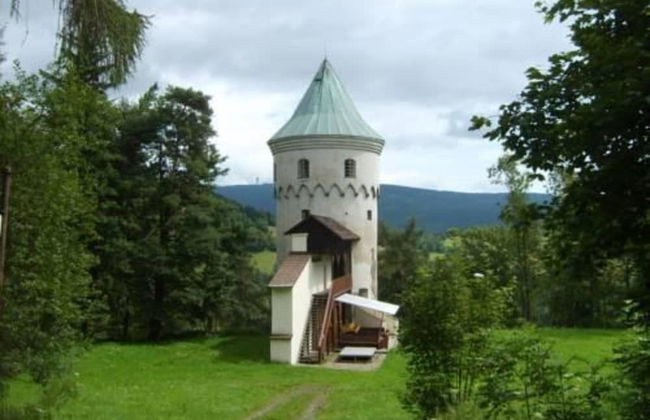 Peaceful Villa in the Hills of Jachymov Near Spas - Photo 31