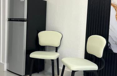 AMIRI Hollywood 5 mins from Hard Rock Stadium & The Guitar - Foto 31