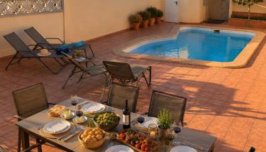 CASA PUIG, Piscina Privada ,Aire Acondicionado Free - Foto 2
