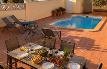 CASA PUIG, Piscina Privada ,Aire Acondicionado Free - Photo 33