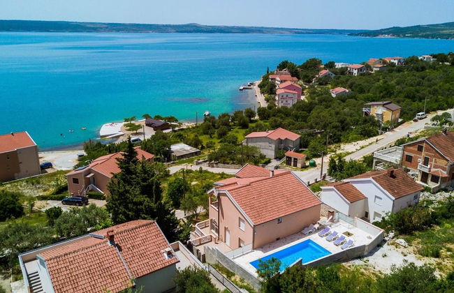 Capacious Holiday Home in Maslenica - Foto 24