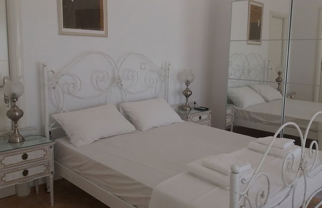 Estate Dafnopanagia Luxury Apartment - Photo 11