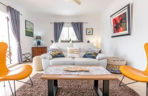 VILLA BARRANCO Big terrace, private pool & parking - Photo 26