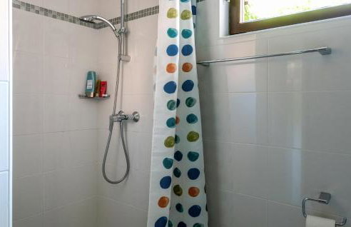 Amazing Home In Plomin With Kitchen - Foto 29