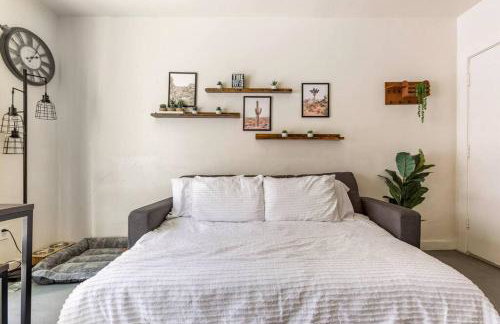 2BR Apt with BBQ & Parking Spring Fling Stay - Foto 31