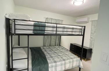 Weeki Wachee Retreat Canal home with hot tub kayaks canoe and boat with trolling motor included - Foto 22