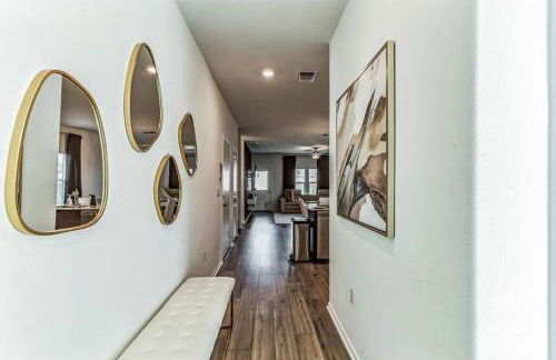 Entire house near airport & COTA - Foto 20