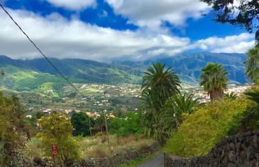 Spacious characterful villa with spectacular views in quiet rural setting. - Foto 56