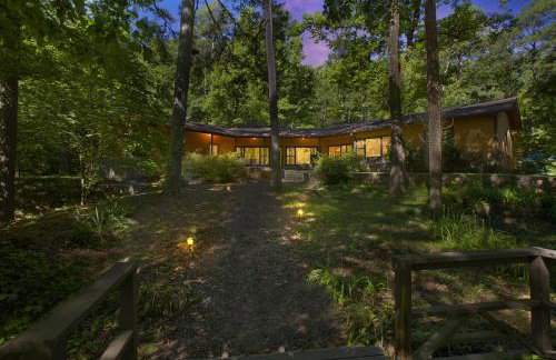 Shangri-La ! A Serene Retreat - Direct access to Trails just 7 miles drive !! - Foto 1
