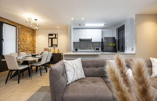 The Acapella Condo by Acomodo - Photo 27