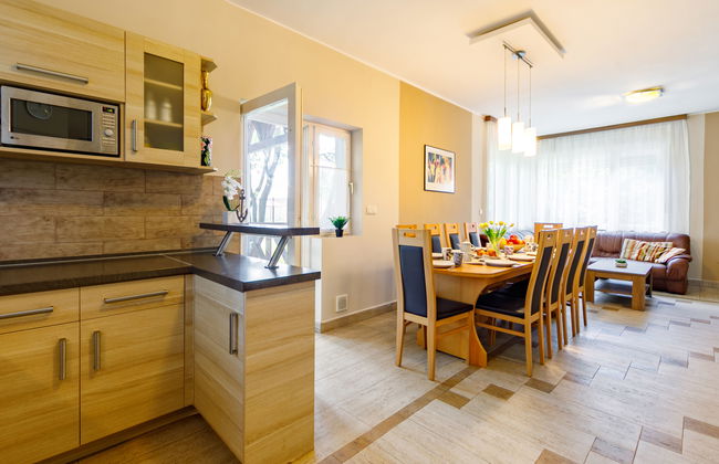 5 bedroom House in Balatonboglár with garden and terrace - Photo 8