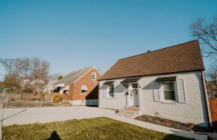 5BR & 4BA Lovely House with Beautiful Backyard in VA - Foto 41