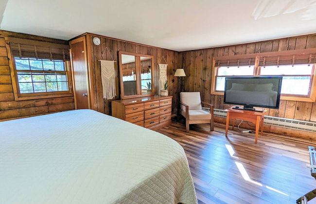 Hickory Cabin by Avantstay Firepit, Hot Tub, Game Room, Great Location - Foto 18