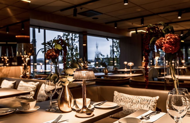 Apartments at Hotel Riverton - Photo 22