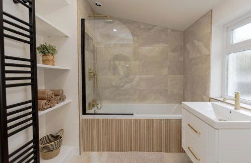 Luxury Home in Penderyn - Waterfall Country - Foto 17