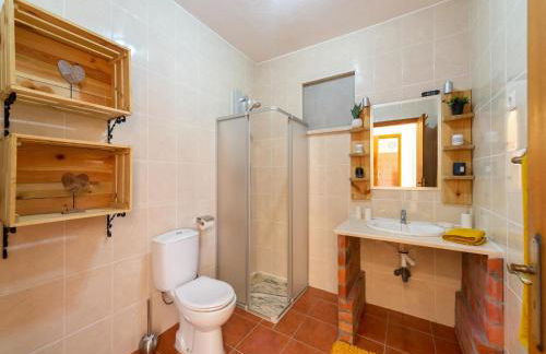 Rural holiday home in Netos-Almagreira with shared pool - Foto 24