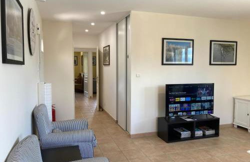 Comfortable villa with jacuzzi - Foto 7