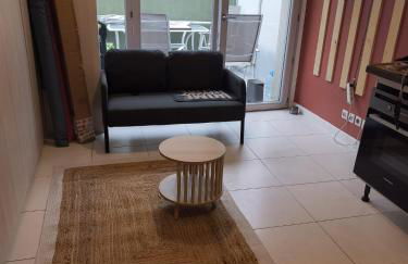 Studio calme et paisible, climatisé avec terrasse au dernier étage, 100m du tramway et 20 min de la promenade des anglais - Foto 24