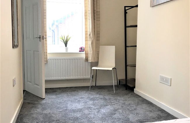 Welcoming Spacious 2-bedroom House in St Helens - Foto 10