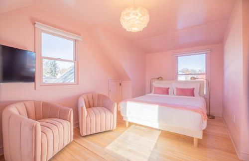 Renovated Cape Near Beach with Fire Pit - Foto 16