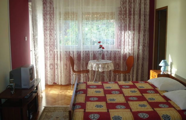 Romantic Apartment With Sea View Vinišće, Dalmatia - Foto 2