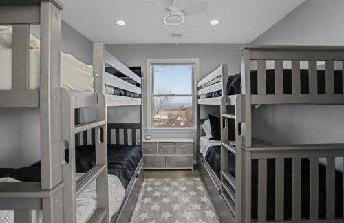 Queen Vic Beach House: 5 Mins to Vineyards & Farmstands - Foto 21