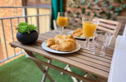 Apartamento espacioso de diseño a 3 min RENFE. - Photo 3