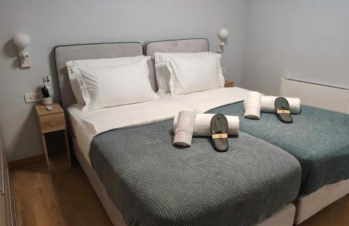 THALIA, luxury 3Br Home with Ensuite Bathrooms, just 3 minutes walk from the beach located in the prestigious Athenian Riviera - Foto 26