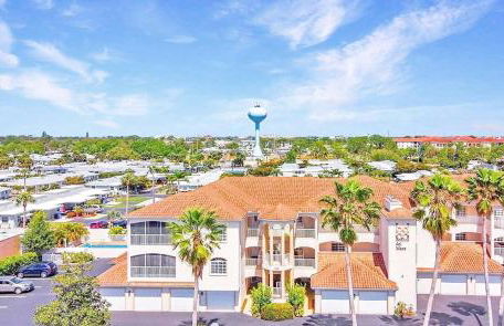 2BR Condo On Venice Island - Minutes To Beaches - Foto 3