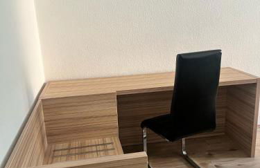 Gegenüber vom Theater - Foto 4