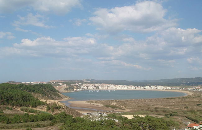 Modern Villa in Sao Martinho do Porto With Swimming Pool - Photo 26