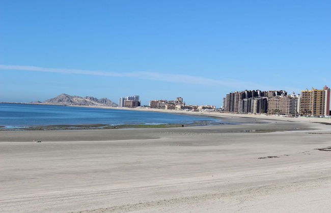 Las Gaviotas 2BR 402 by Casago - Foto 31