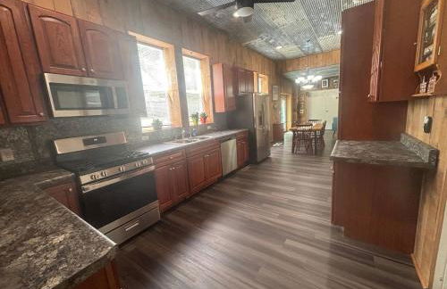 1st Fl 2BR Downtown + 2 Pkg - Foto 34