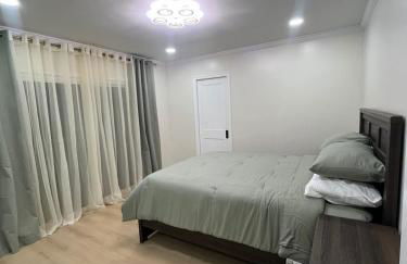 Modern Family 3BR Near LAX & Disney - Foto 13