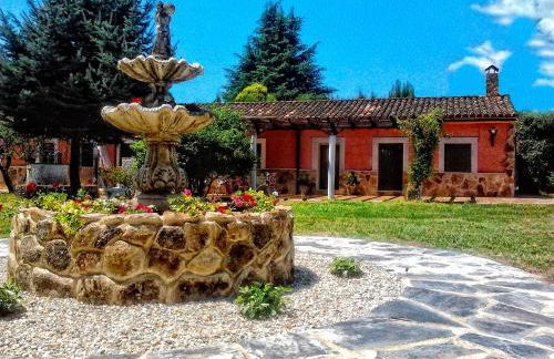 Los Sotillos De Gredos - Photo 3