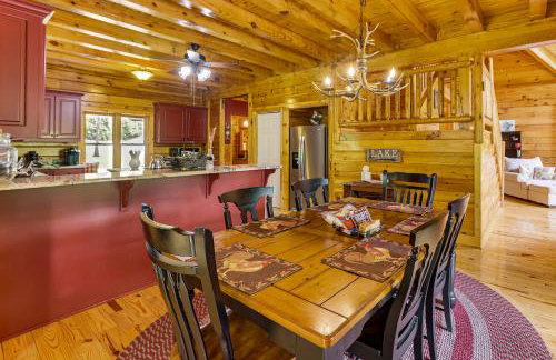 Cozy Lake Hartwell Getaway with Game Room! - Foto 7