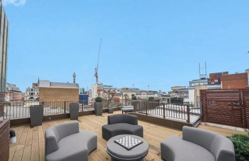 Mayfair Residences - Photo 13