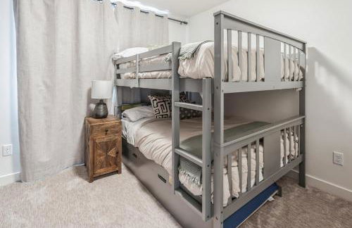 Great for Multiple Families! - Photo 6