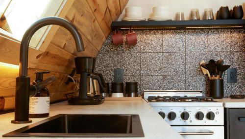 Modern A-frame w/ hot tub + view - Foto 3, stove, pet friendly, toaster