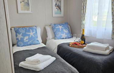 Modern Caravan - Park Dean-Camber Sands - sleeps 6- ENTERTAINMENT PASSES NOT INCLUDED - Foto 18