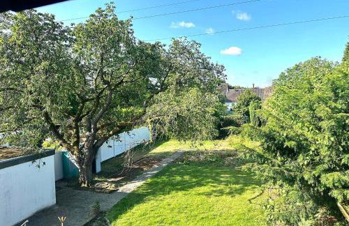 Charming House with Garden in Krefeld - Foto 11