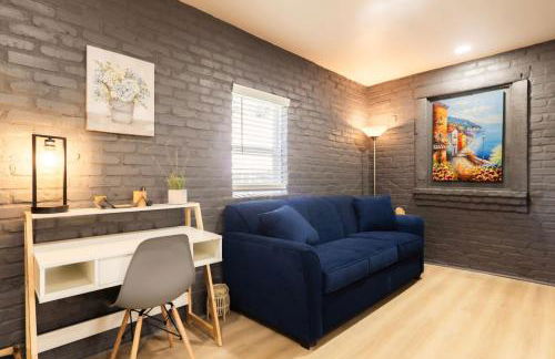 King Comfort - Bright and Modern 1BR Stay in Dunlap - Foto 7