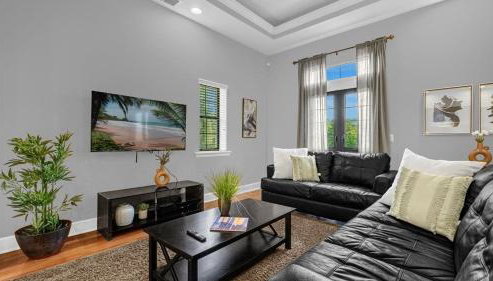 Florida Getaway - Renovated TownHome by Disney! - Foto 2