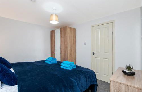 Pitcairn Residence-3Bedroom House-by Holiday Homes - Foto 12