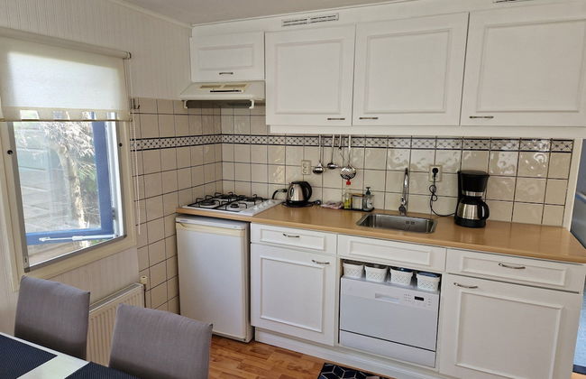 Cosy Chalet With Garden - Foto 8